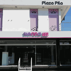 Sienna La Vega Beauty Supply La Vega